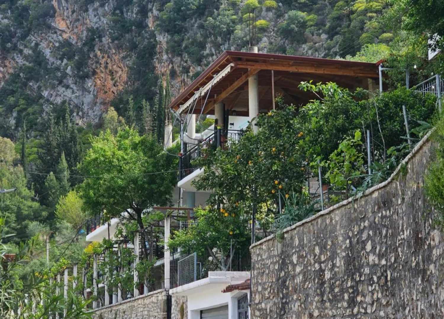 Veronika Apartments Qeparo Albânia